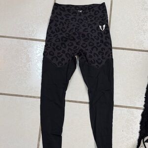 Women's Black Leopard Panel Leggings